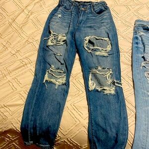 Jeans with cute cinch waist